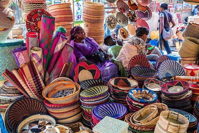 Nairobi Souvenir Shopping and Historical Half day Tour - Key Points