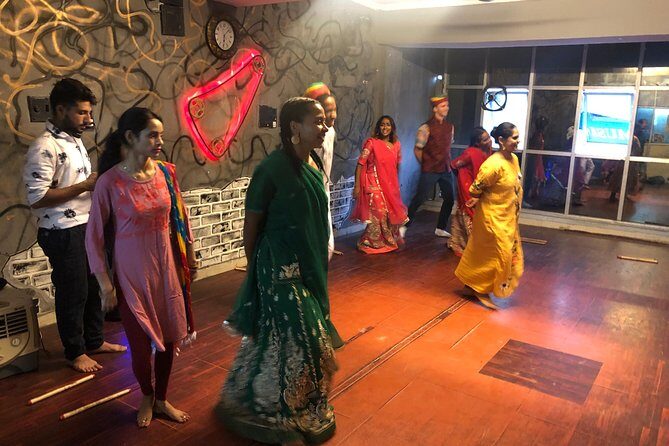 Namaste Bollywood | Dance Like a Bollywood Star - An In-Depth Look at the Bollywood Dance Experience