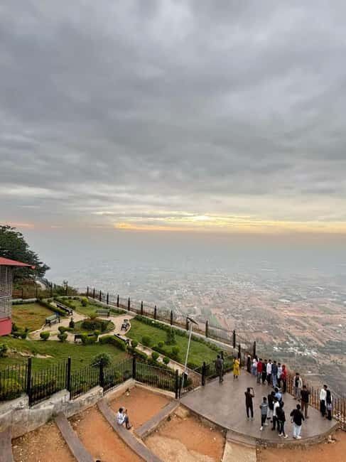 Nandi Hills Sunrise Tour from Bangalore with Breakfast - Breakfast: Local Flavors in a Traditional Setting