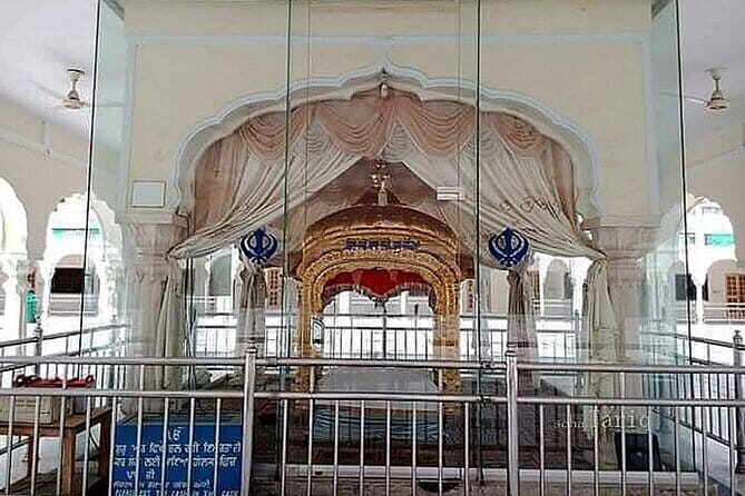 Nankana Sahib Gurdwara One Day Guided Tour - A Practical Guide to the Nankana Sahib Gurdwara One Day Guided Tour