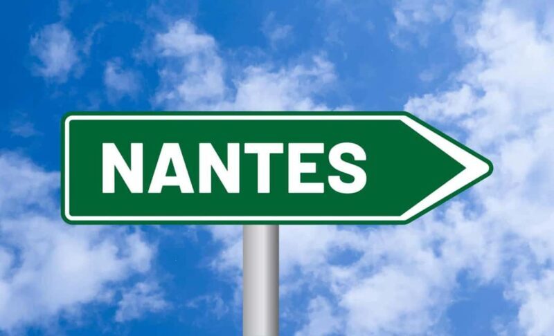 Nantes: Insta-Perfect Walk with a Local - Key Points