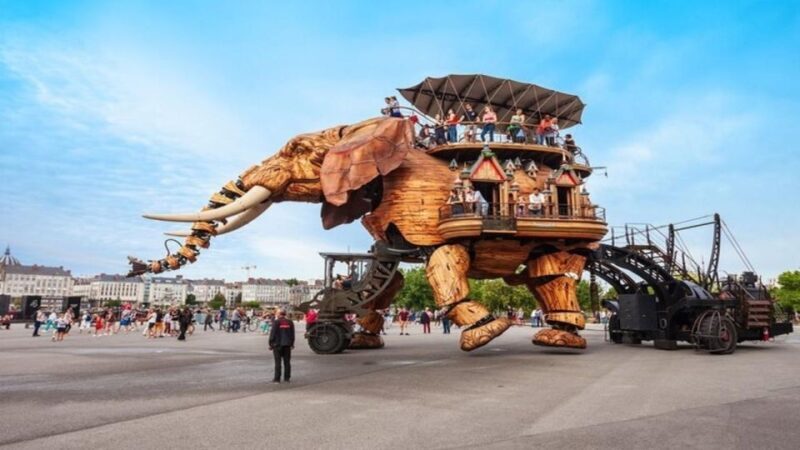 Nantes : Must-see Attractions Walking Tour - Exploring Nantes: A City of Art, History, and Innovation