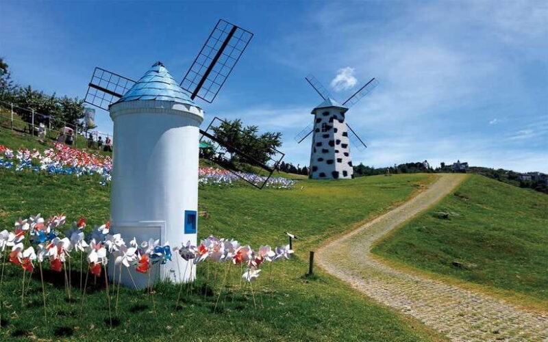 Nantou: Qingjing Farm Green Green Grassland Ticket & Combos - The Sum Up