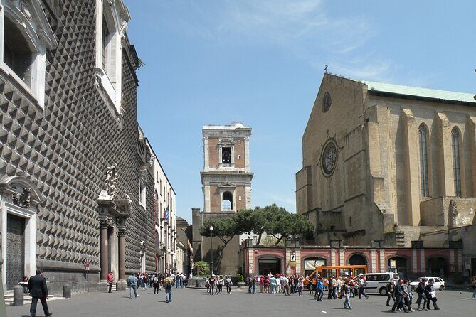 Naples - 4 hours in the streets of the city - The Guide and Flexibility