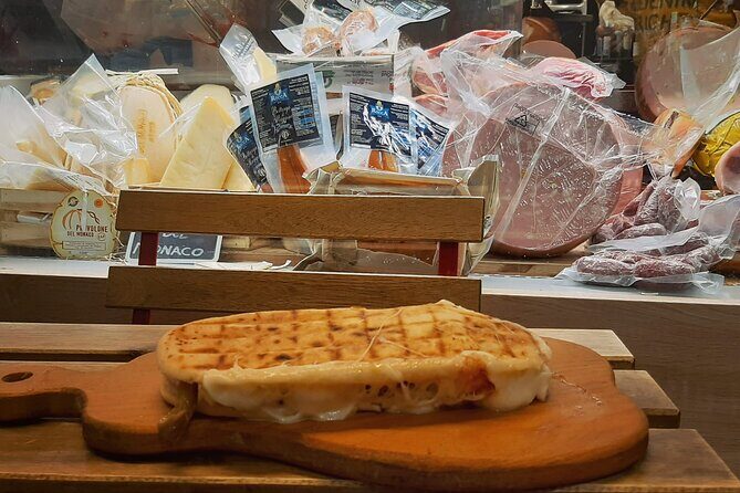 Naples as a local - Authentic Street Food Tour - In-Depth Review of the Naples as a Local - Authentic Street Food Tour