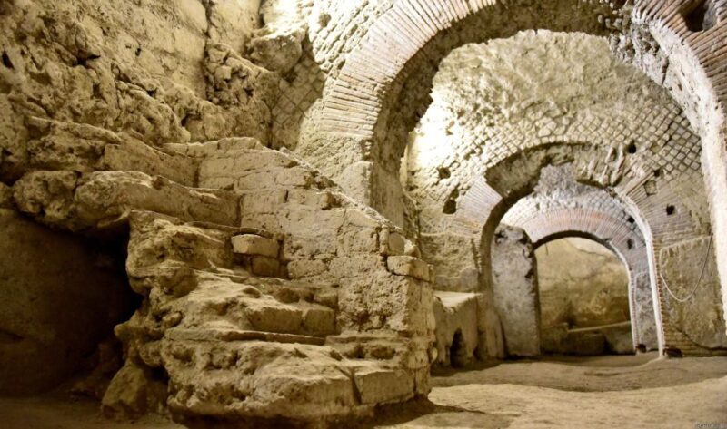 Naples: City Walking Tour w/ Underground Roman Ruins Ticket - Discovering Naples: A City of Contrasts and Charms