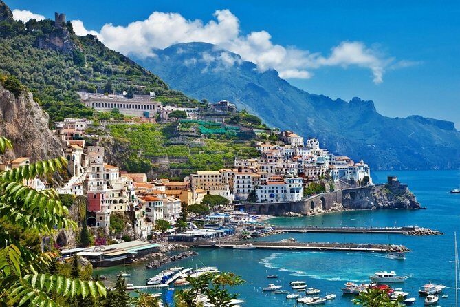 Naples drop off Positano or Return with stop at Herculaneum - Who Should Consider This Tour?