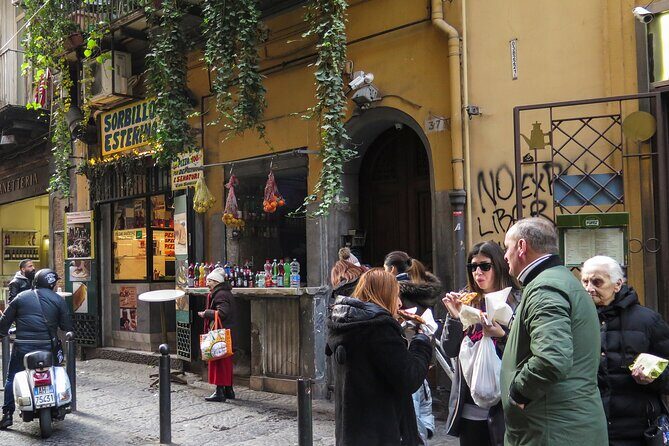 Naples: Pizza and Beyond Food Tour by Do Eat Better - Authenticity and Value