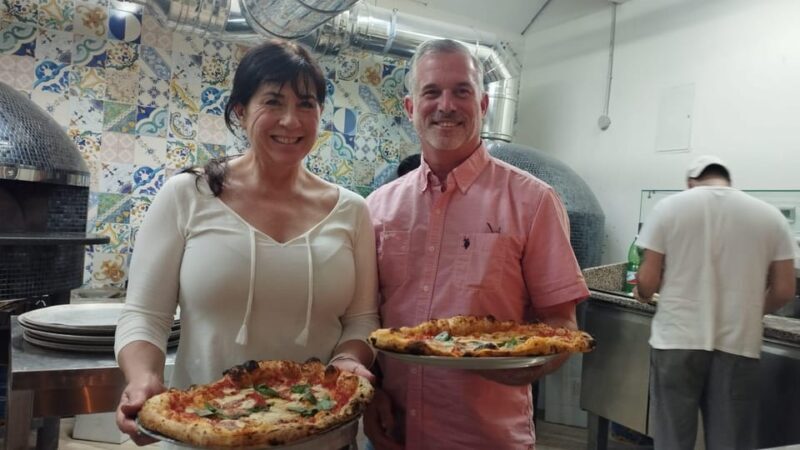 Naples: Pizza Making Class with Neapolitan Chef and drink - Who Will Appreciate This Experience?