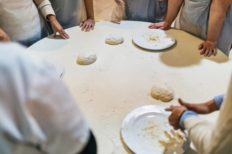 Naples: Pizza-Making Workshop with Drink and Appetizer - The Details That Matter