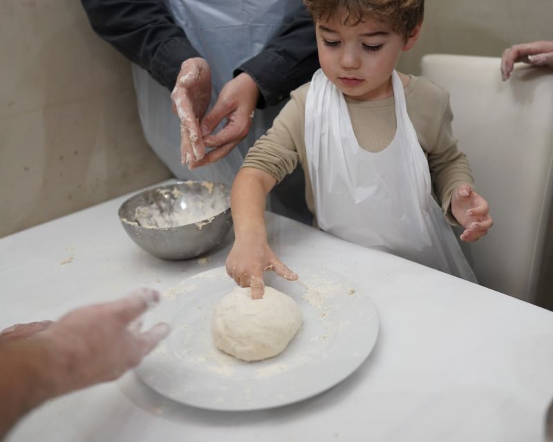 Naples: Pizza-Making Workshop with Drink and Appetizer - The Sum Up