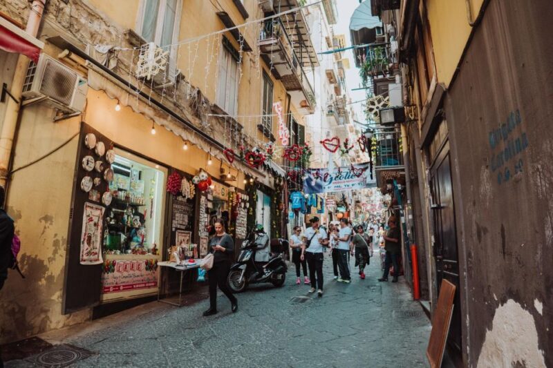 Naples: Royal Palace and Spanish Quarters Small Group Tour - What to Expect at Each Stop