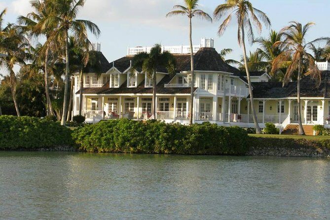 Naples Sightseeing Boat Tour - In-Depth Look at the Naples Sightseeing Boat Tour