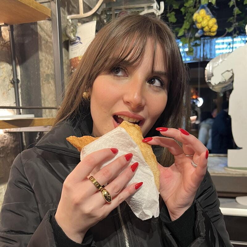 Naples: Street Food Walking Tour with Local Guide - An In-Depth Look at the Naples Street Food Tour