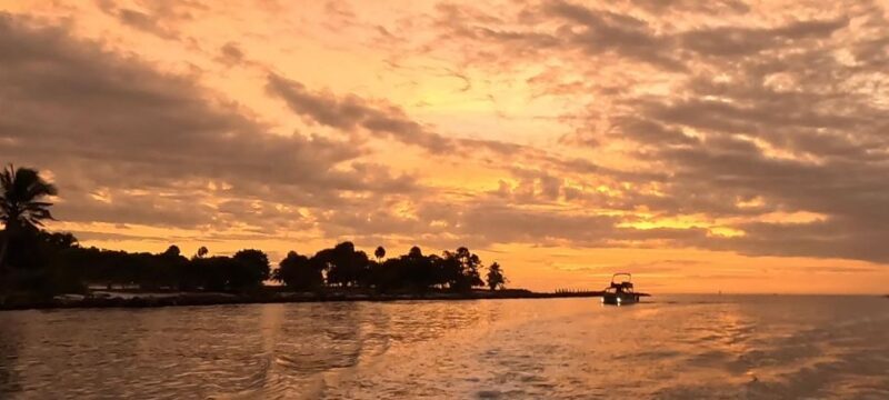 Naples: Sunset Boat Tour with Snacks and Drinks - FAQs