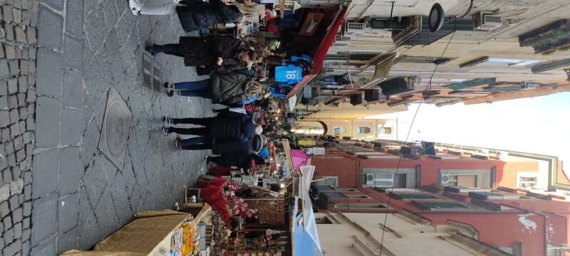 Naples: the magic of Christmas and Nativity scenes - Exploring the Historic Heart of Naples