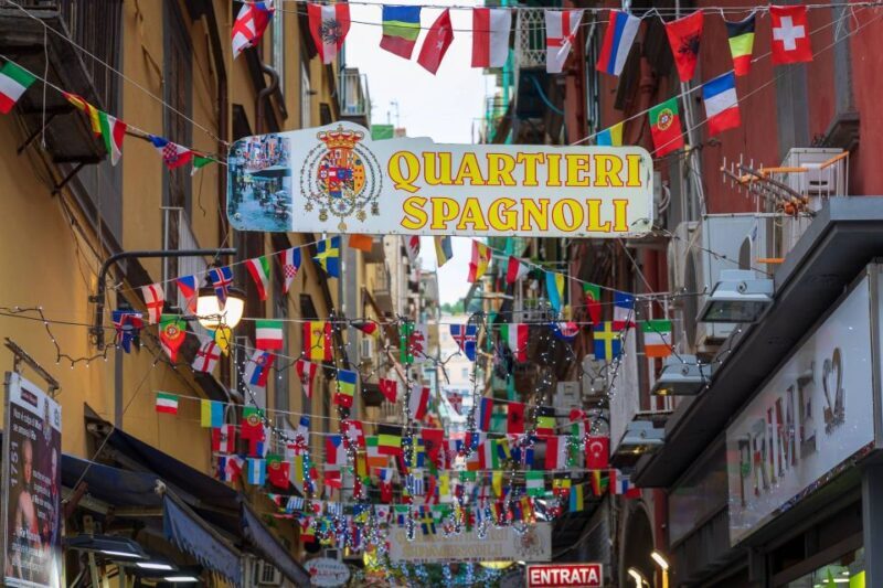 Naples: walk to Naples with local guide - FAQs