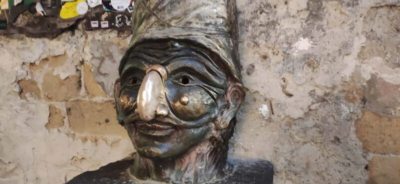 Naples walking tour with entrance to Veiled Christ - Naples Walking Tour with Entrance to Veiled Christ: An Authentic Slice of Italy