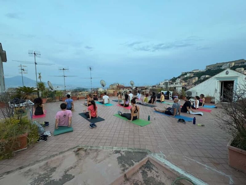 Naples: yoga and Pilates on a panoramic terrace - Key Points