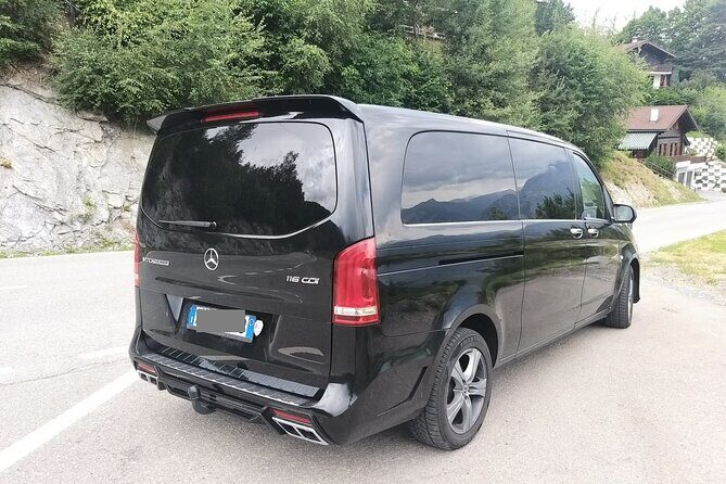 Napoli Airport (NAP) to Positano - Arrival Private Transfer - A Detailed Look at the Transfer Experience
