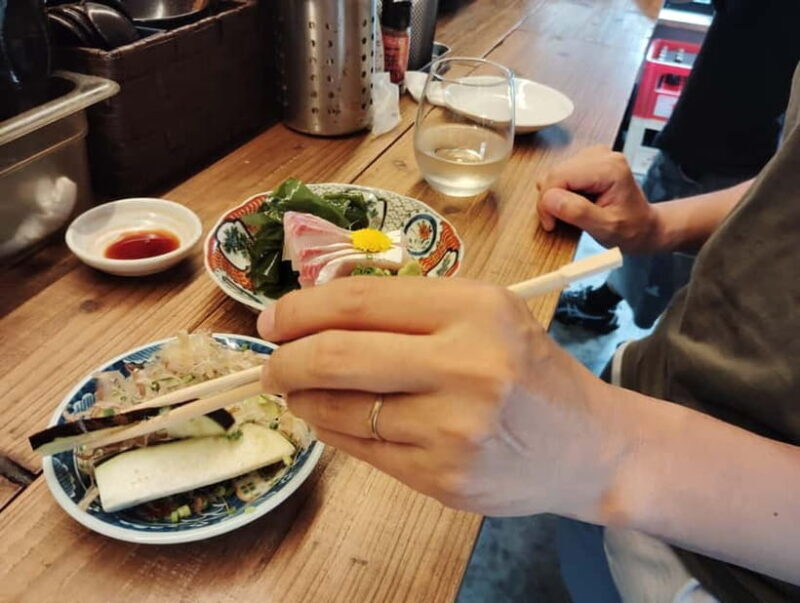 Nara: Private 3-Hour Bar-Hopping Tour with a Local Guide - Exploring Nara After Dark: A 3-Hour Private Bar-Hopping Tour