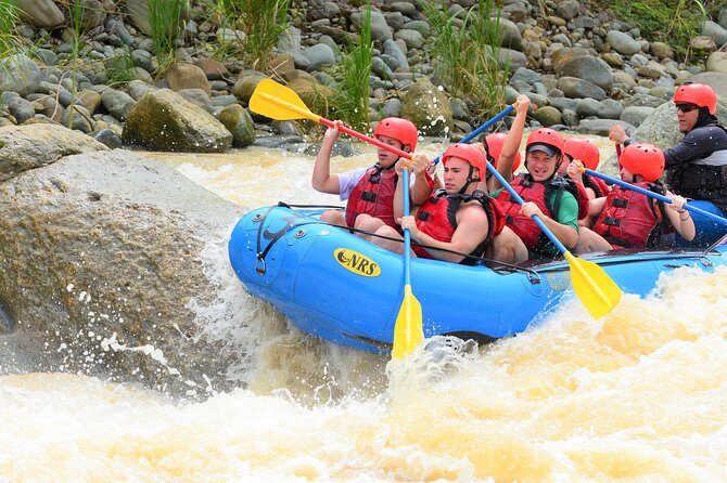 Naranjo River Rafting Class III IV - From Jaco - Key Points