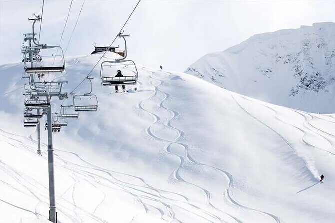 Narrated Alyeska/Girdwood Shuttle From Anchorage - Photo Stops - Who Is This Tour Best For?