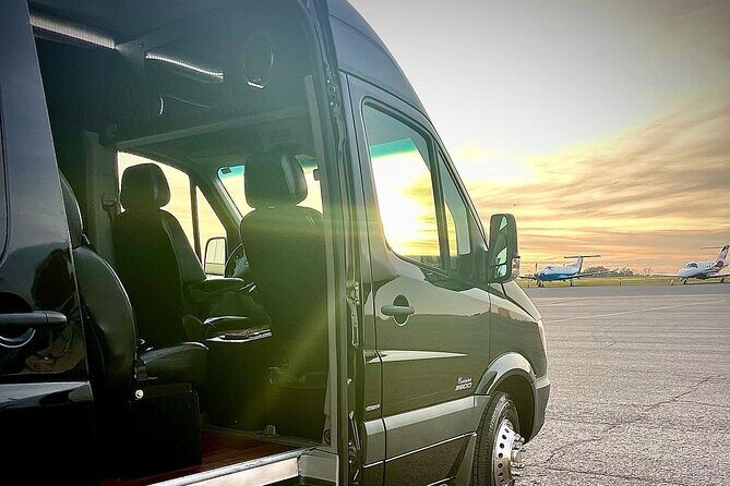 Nashville Airport Private Transportation for 6-13 Passengers - FAQs