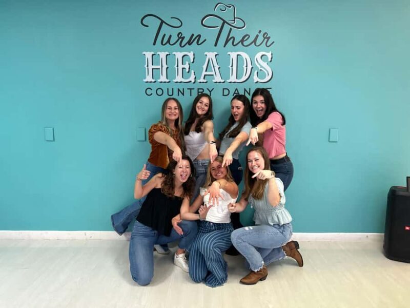 Nashville: Beginner Friendly Line Dancing Lesson - Who Should Consider This Experience?