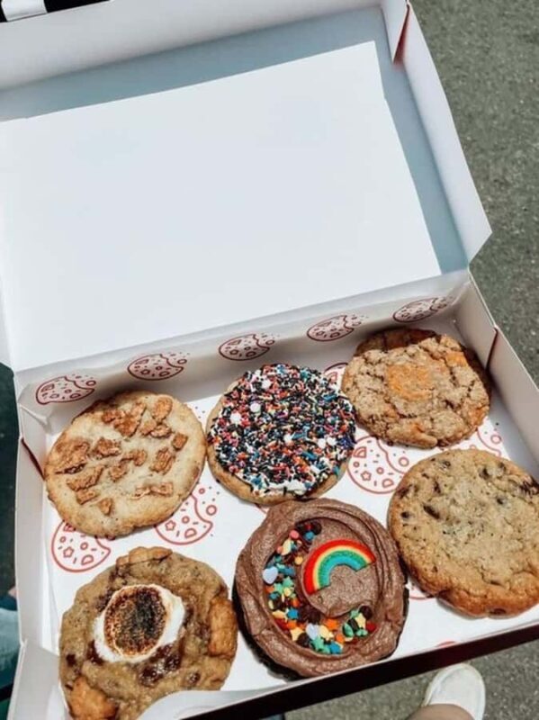 Nashville : Best Street Food Tour With A Local Guide - Exploring Nashville’s Neighborhoods and Food Scene