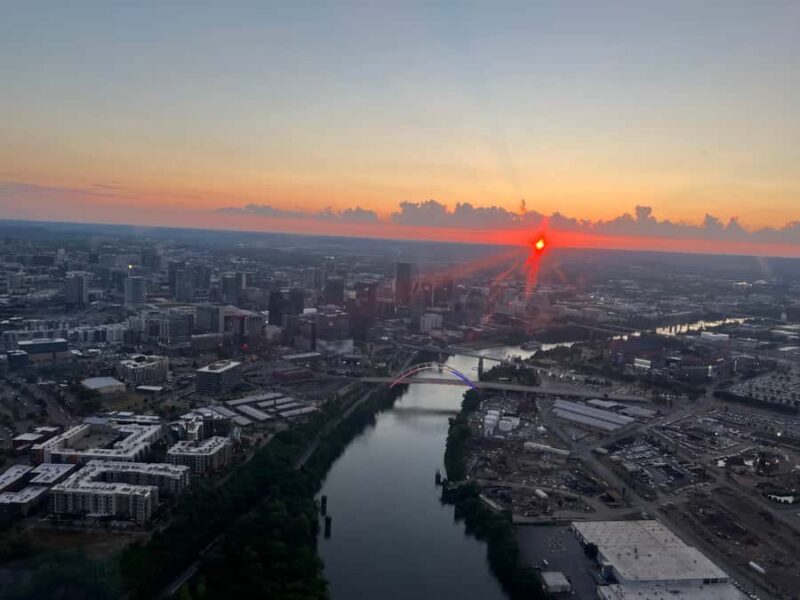 Nashville: Celebrity Home Helicopter Tour - Key Points