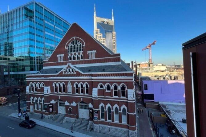 Nashville City Tour with Private Car - A Personalized Nashville Experience with a Local Touch