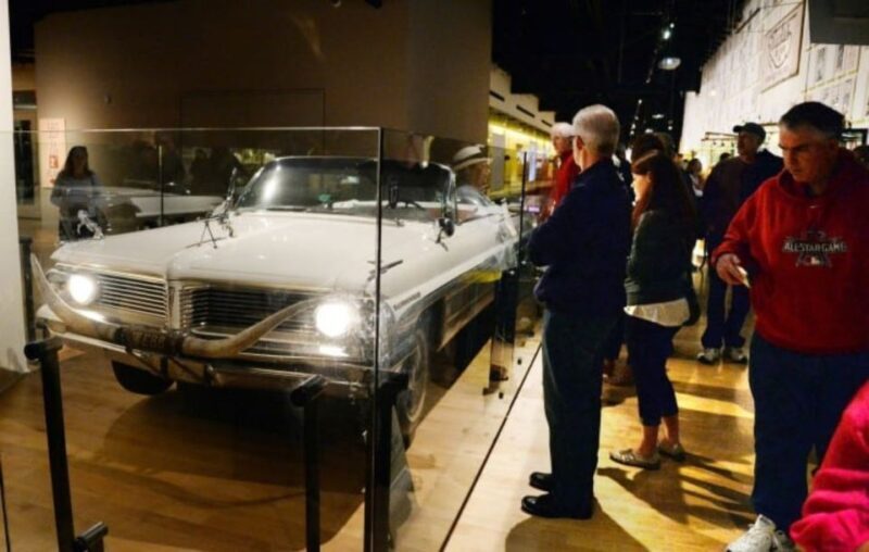 Nashville: Country Music Hall of Fame and Museum - Accessibility and Practicalities