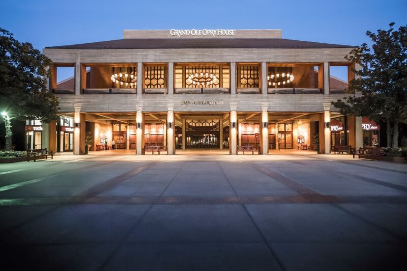 Nashville: Grand Ole Opry Show Ticket - Key Points