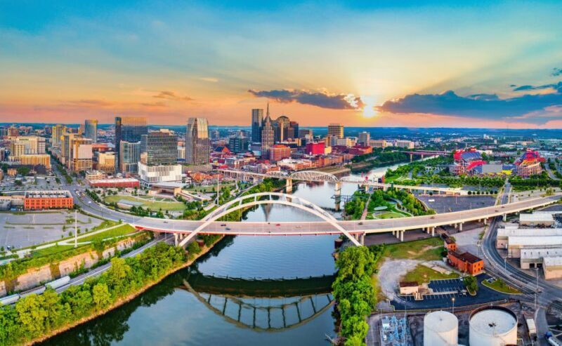Nashville: Murder in Music City Walking Tour - Nashville: Murder in Music City Walking Tour – A Spooky Stroll Through History