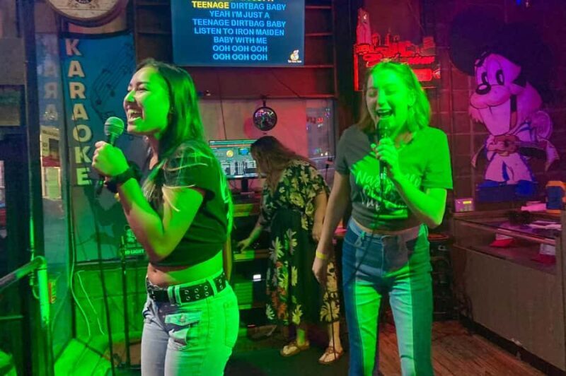 Nashville: Music City Pub Crawl - What to Expect and Why It Works