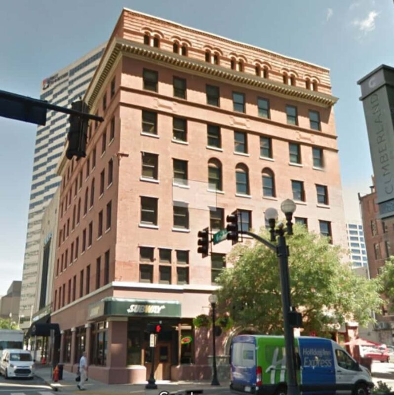 Nashville: Notorious Crime Scenes Driving and Walking Tour - FAQ