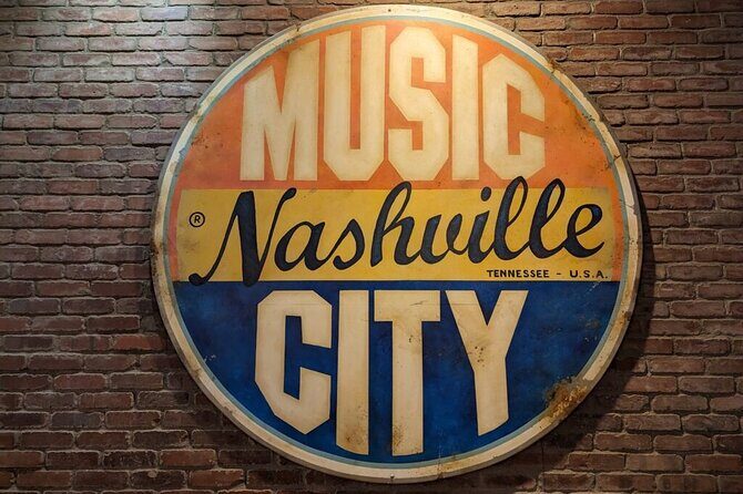 Nashville Scavenger Hunt Walking Tour and Game - Who Should Consider This Tour?