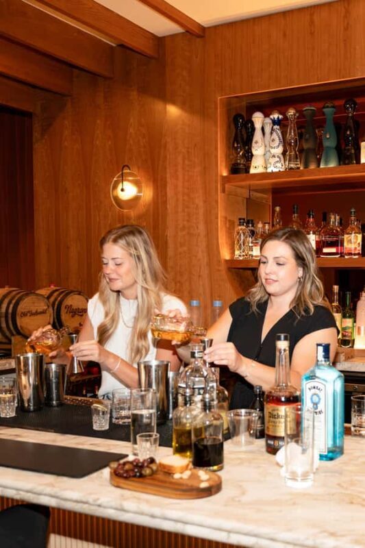Nashville: Sip History Cocktail Class with 3 Cocktails - A Closer Look at the Experience