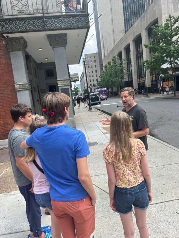 Nashville: True Crime Walking Tour from Mr. E's Crimecast - Who Should Consider This Tour?