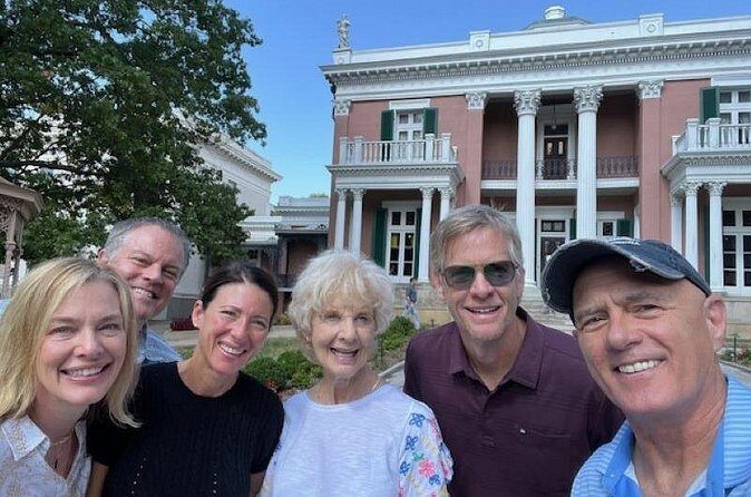 Nashville Walking Tour of Music Row with Former Music Biz Pro - FAQ