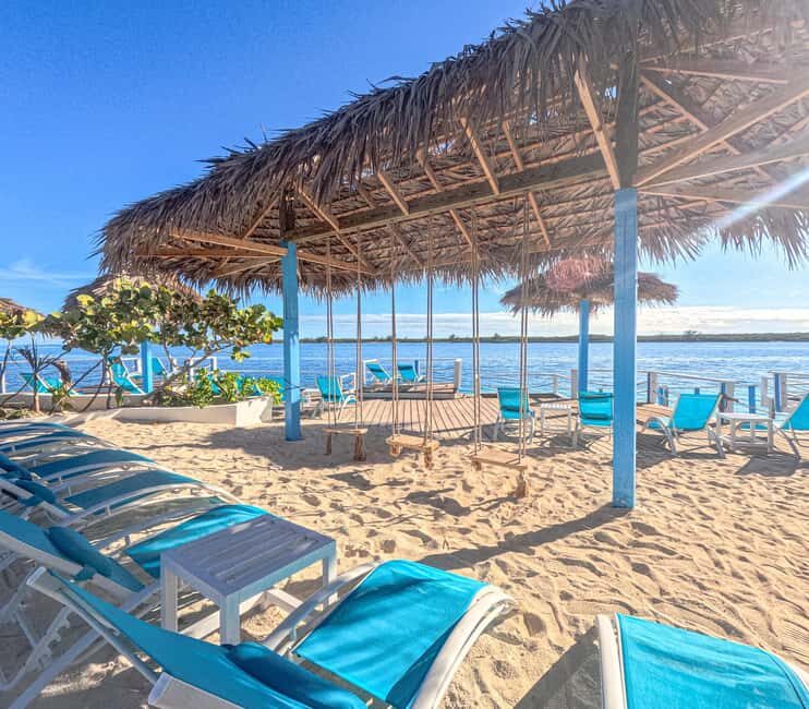 Nassau: Beach Day at SunCay incl. Lunch - Boat Tour - The Beach and Activities