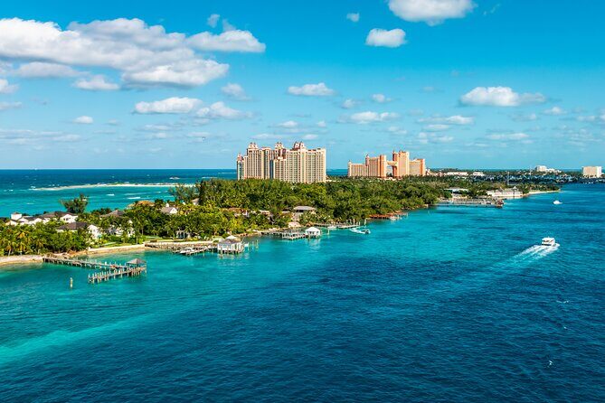 Nassau Express Private Tour: Forts, Parliament & Caves - Key Points