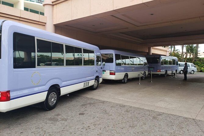 Nassau Roundtrip Airport Shared Shuttle MPT - A Closer Look at the Nassau Airport Shuttle Experience
