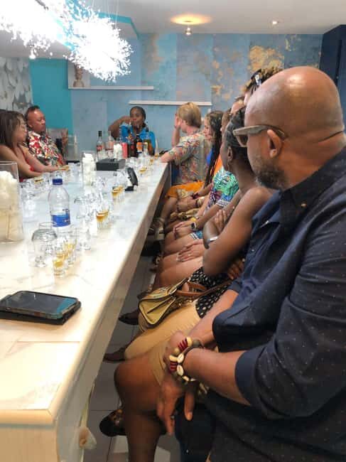 Nassau: Rum Cocktails and Fritter Making Experience - Authenticity and Value