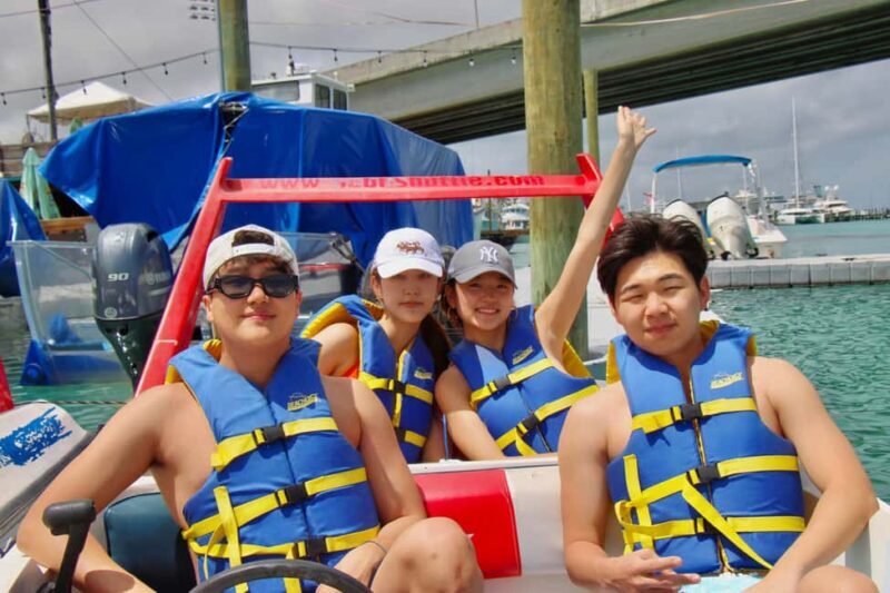 Nassau: Self-Drive Speedboat Ride and Pig Swimming Encounter - Key Points