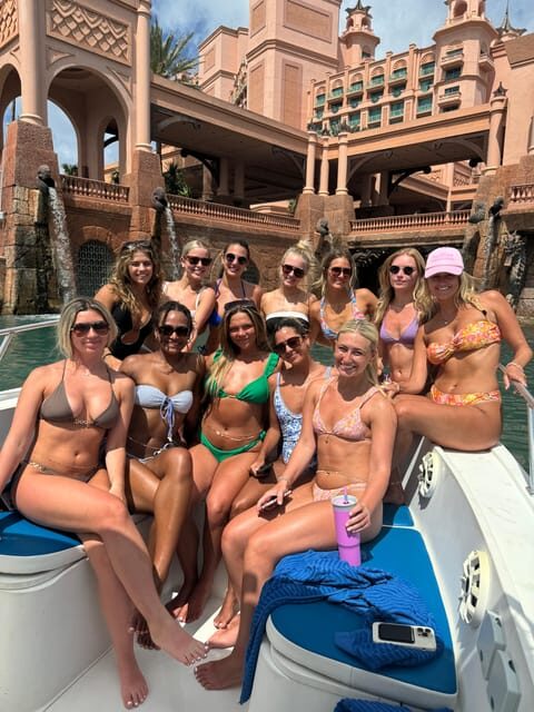 Nassau: Swimming Pigs and Turtles Boat Tour with Snorkeling - FAQs