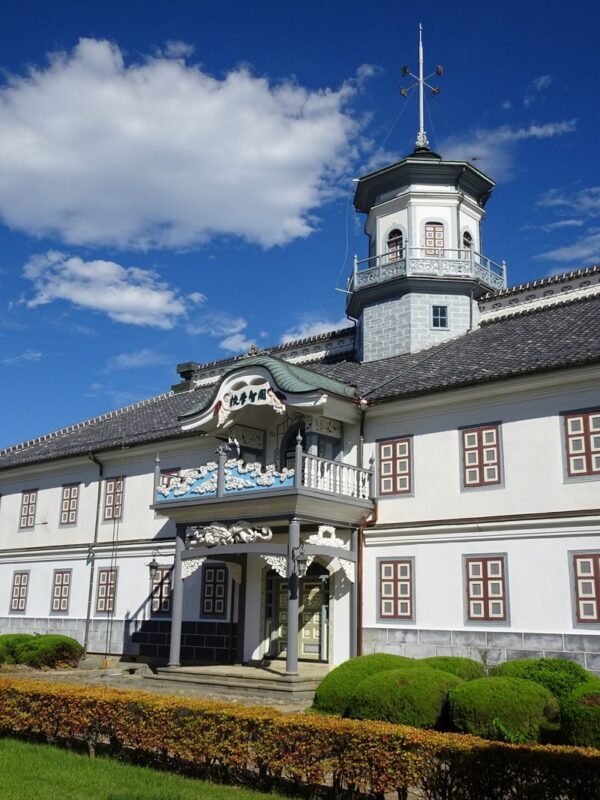 National Treasure: Former Kaichi School (Nagano) - How it fits into a Matsumoto day