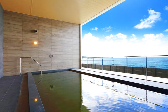 Natural hot spring, Senshu no Yu, Kansai Airport in Osaka - Getting there from Kansai Airport