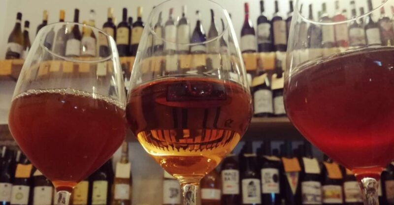 Natural Wine Tasting with snacks at Bottega Monteleone - Key Points